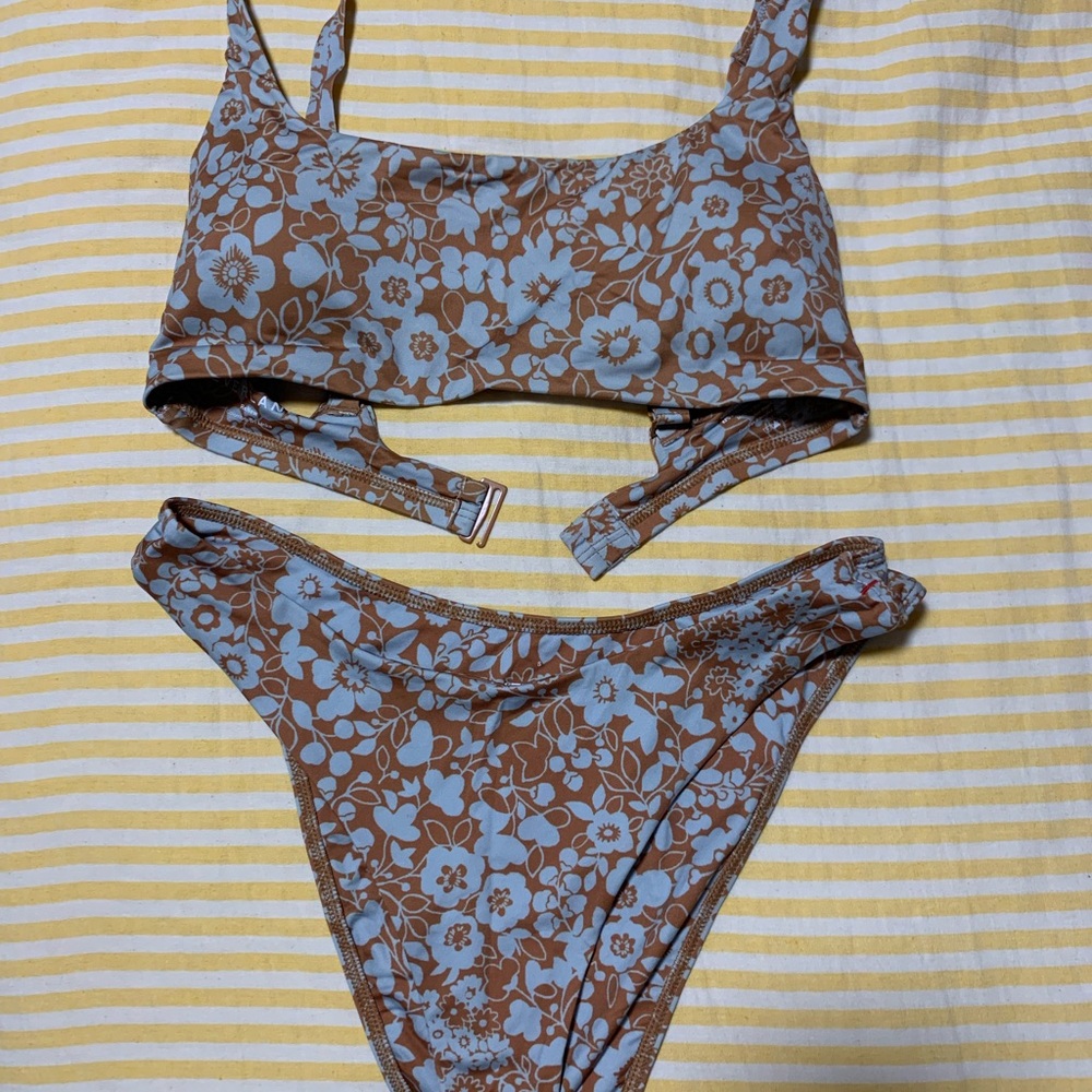 Everlane Bikini